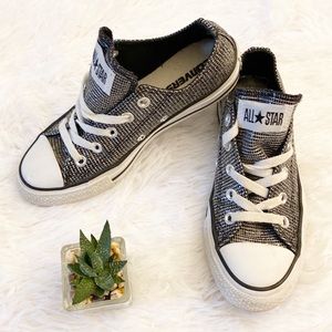 CONVERSE | Chuck Taylors black white board skate sneakers